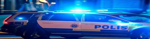 Mordförsök i Stockholm - trängde sig in i målsägandens lägenhet